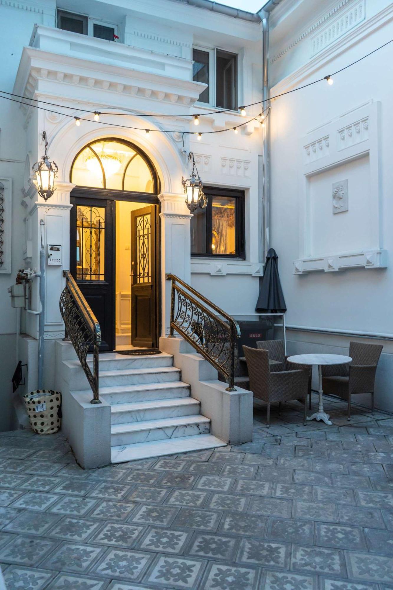 Conacul Coroanei Luxury Boutique Hotel Bucarest Exterior foto