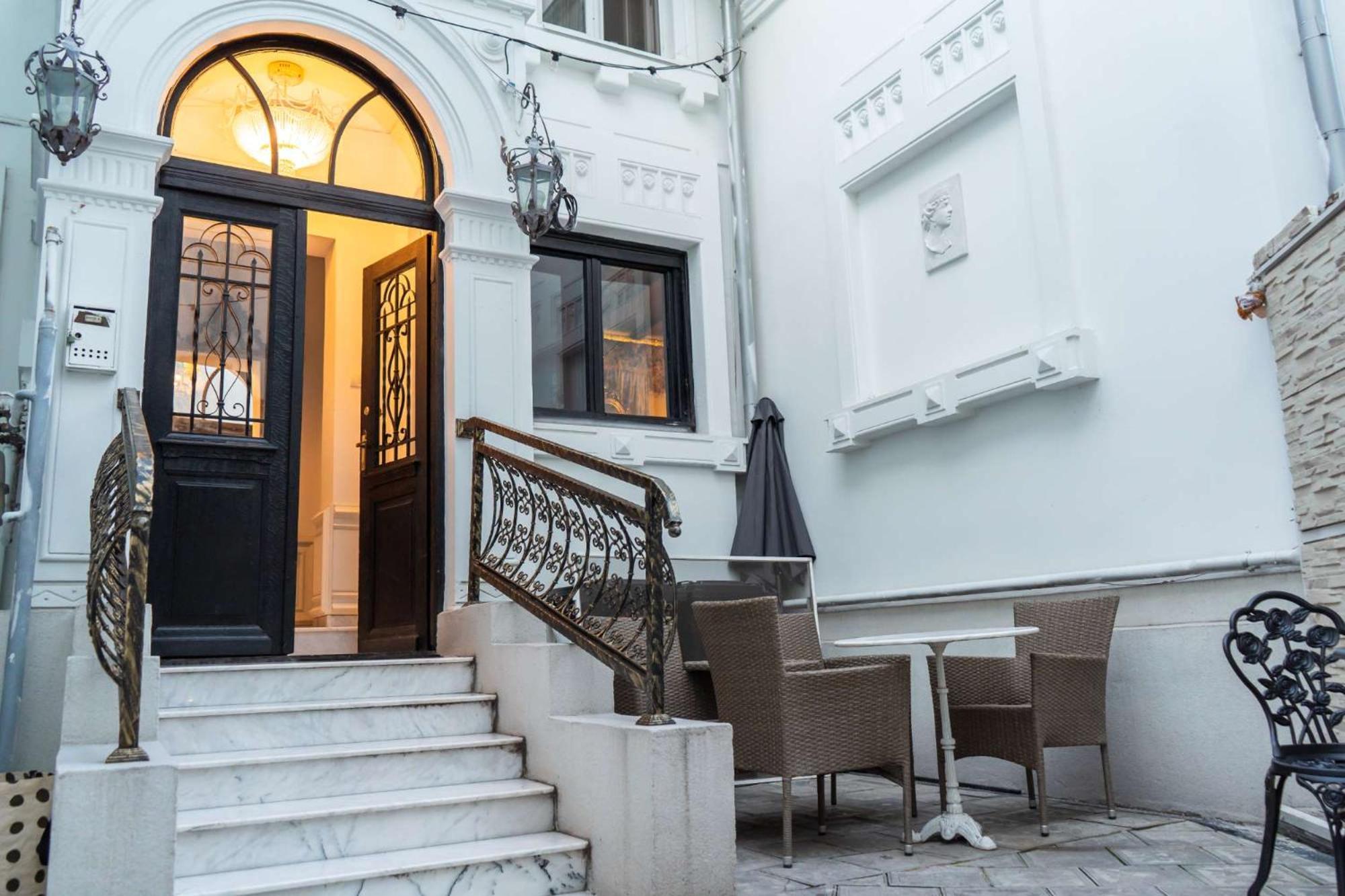 Conacul Coroanei Luxury Boutique Hotel Bucarest Exterior foto